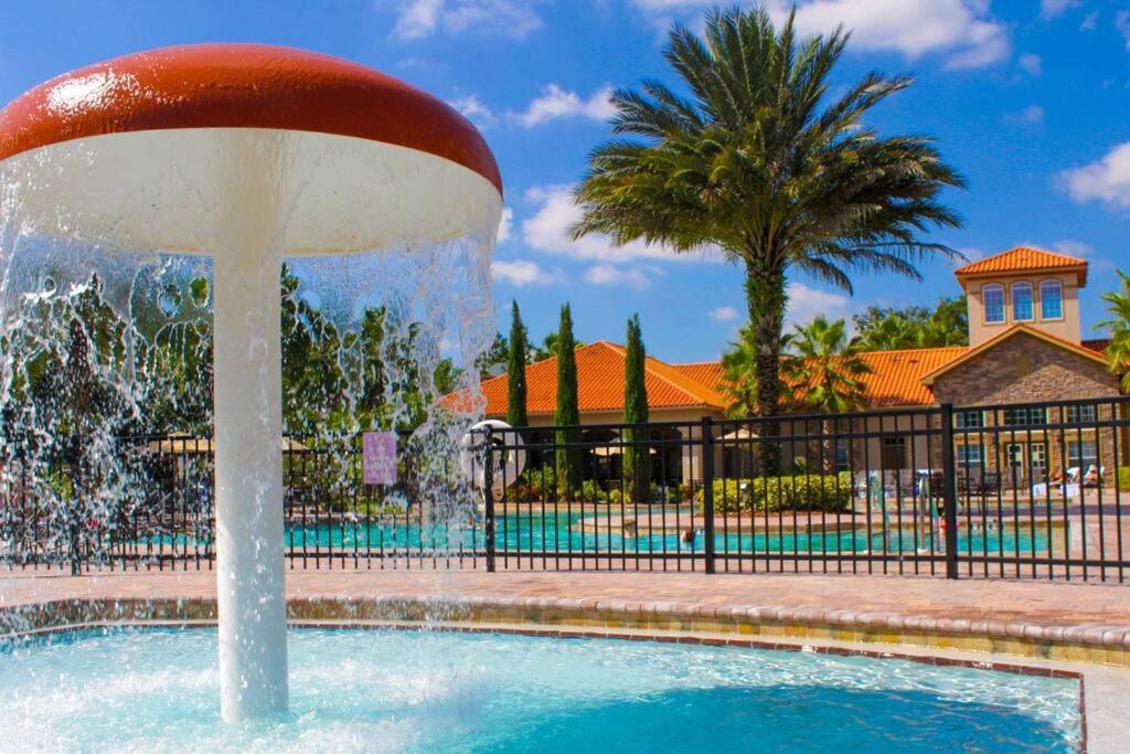Disney Memories At Tuscana Resort Киссимми Экстерьер фото